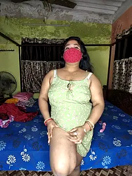 Smile-quien online show from 11/26/25, 03:23