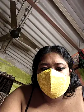 Smile-quien online show from 03/01/26, 08:14