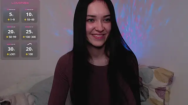 Veliora online show from 09/30/25, 03:29