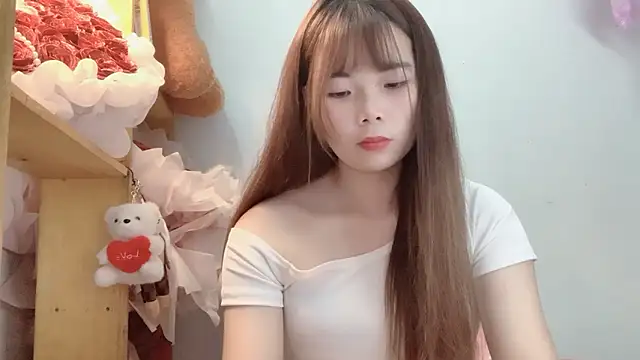 Snapshot of Pony898 chatting on 09/20/25, 12:48 Pony898 online show from 09/20/25, 12:48