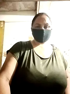 Rakhi sawant143 online show from 11/23/25, 03:00