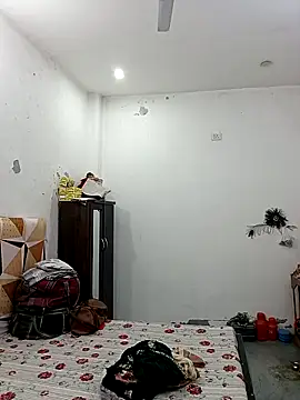 Rakhi sawant143 online show from 11/08/25, 03:32