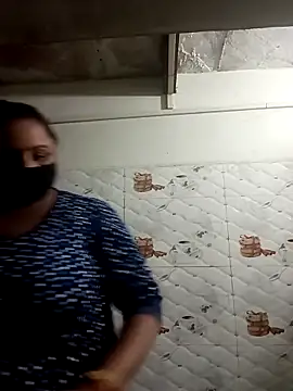 Rakhi sawant143 online show from 11/12/25, 12:31