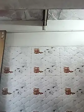 Rakhi sawant143 online show from 11/18/25, 11:46