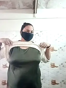 Rakhi sawant143 online show from 12/03/25, 02:12