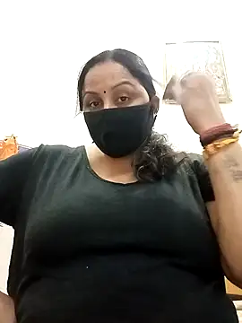 Rakhi sawant143 online show from 11/14/25, 06:28