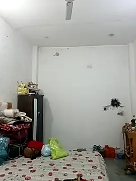 Rakhi sawant143 online show from 11/01/25, 02:51