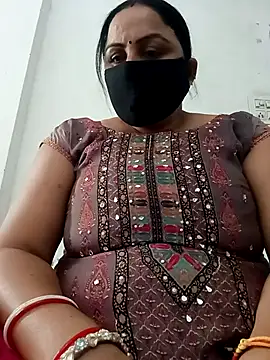 Rakhi sawant143 online show from 11/10/25, 07:13