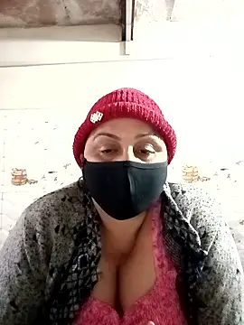 Snapshot of Rakhi_sawant143 chatting on 01/08/26, 03:01 Rakhi sawant143 online show from 01/08/26, 03:01