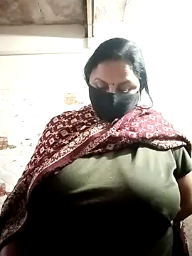 Snapshot of Rakhi_sawant143 chatting on 02/15/26, 01:28 Rakhi sawant143 online show from 02/15/26, 01:28