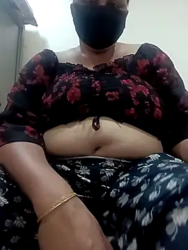 Rakhi sawant143 online show from 04/05/26, 03:02