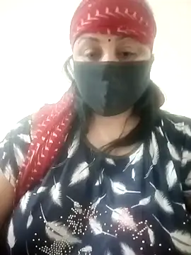 Rakhi sawant143 online show from 04/04/26, 02:51