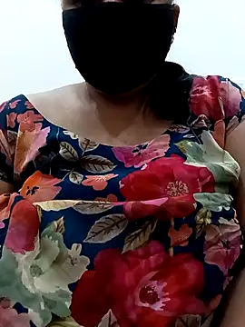 Snapshot of Rakhi_sawant143 chatting on 02/20/26, 04:20 Rakhi sawant143 online show from 02/20/26, 04:20