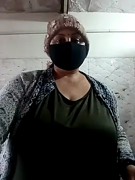 Snapshot of Rakhi_sawant143 chatting on 02/02/26, 03:27 Rakhi sawant143 online show from 02/02/26, 03:27