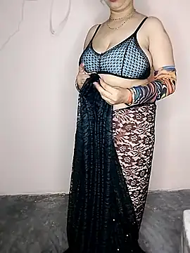 Oh 011 online show from 10/26/25, 03:34