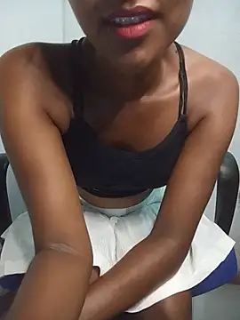 Snapshot of venuki_ihalagamage chatting on 07/16/26, 05:32 venuki ihalagamage online show from 07/16/26, 05:32