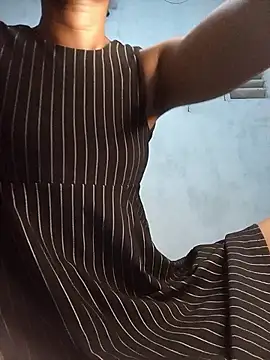 venuki ihalagamage online show from 03/30/26, 05:36