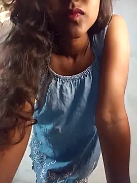 venuki ihalagamage online show from 03/04/26, 04:42