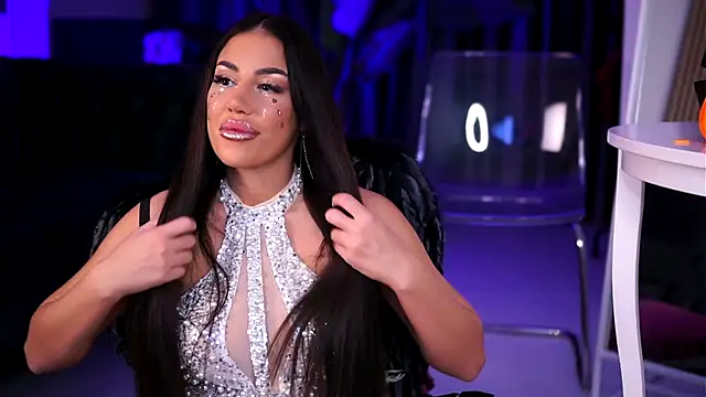 CataleyaSyrene online show from 10/31/25, 08:49