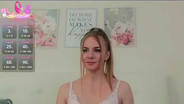 Snapshot of miss_kaley chatting on 09/23/25, 01:12 miss kaley online show from 09/23/25, 01:12