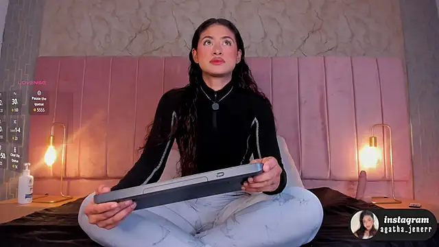 agatha jener online show from 02/23/26, 11:33