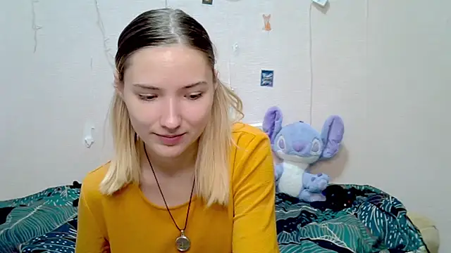  kikiclark   online show from 09/23/25, 03:19