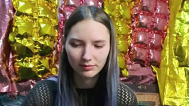  kikiclark   online show from 04/05/26, 07:20