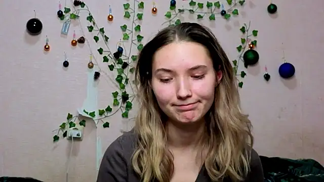  kikiclark   online show from 01/07/26, 08:58