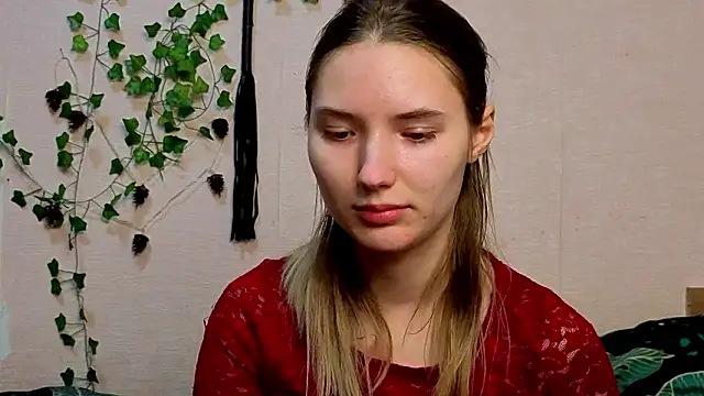  kikiclark   online show from 02/20/26, 08:44