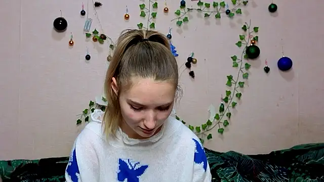  kikiclark   online show from 01/17/26, 05:16