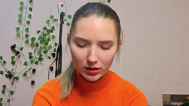  kikiclark   online show from 02/26/26, 08:09