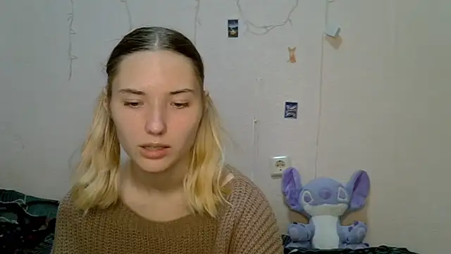  kikiclark   online show from 09/08/25, 08:19