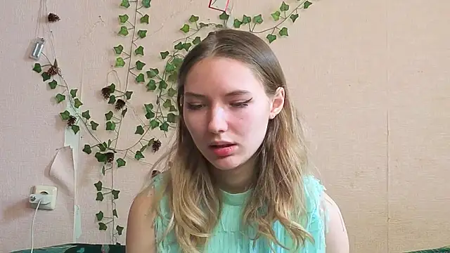  kikiclark   online show from 03/07/26, 09:05