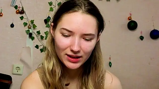  kikiclark   online show from 02/13/26, 11:54