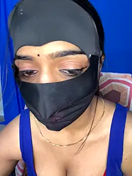 Snapshot of DesiSexyMonika chatting on 09/30/25, 06:19 DesiSexyMonika online show from 09/30/25, 06:19