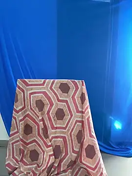 Snapshot of DesiSexyMonika chatting on 09/28/25, 10:55 DesiSexyMonika online show from 09/28/25, 10:55