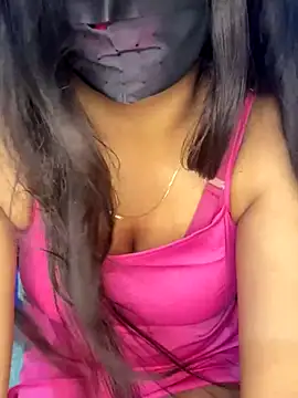 Snapshot of DesiSexyMonika chatting on 10/06/25, 11:44 DesiSexyMonika online show from 10/06/25, 11:44