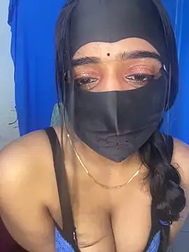 Snapshot of DesiSexyMonika chatting on 09/18/25, 07:00 DesiSexyMonika online show from 09/18/25, 07:00