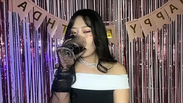 WonderMira online show from 10/20/25, 01:11