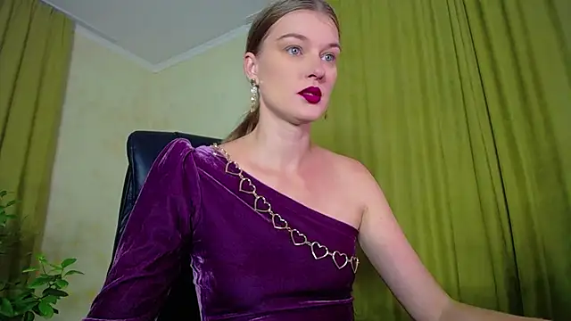 MysticVenus  online show from 11/01/25, 03:50