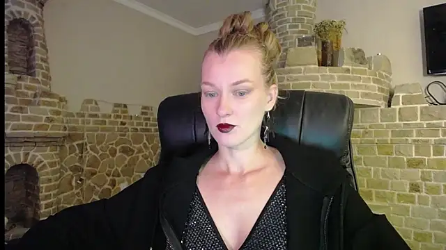 MysticVenus  online show from 09/29/25, 06:42