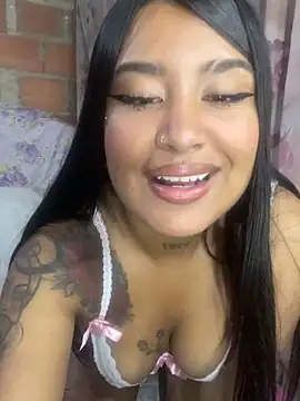 Snapshot of Caty__hot chatting on 10/08/25, 03:41 Caty hot online show from 10/08/25, 03:41