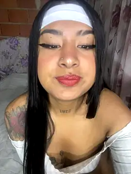 Snapshot of Caty__hot chatting on 10/11/25, 06:47 Caty hot online show from 10/11/25, 06:47