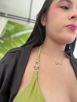 Juanita-Diaz online show from 05/29/26, 08:37