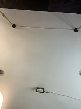 Juanita-Diaz online show from 04/14/26, 08:36