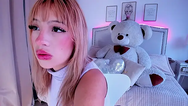 Mayajhons online show from 12/04/25, 12:37