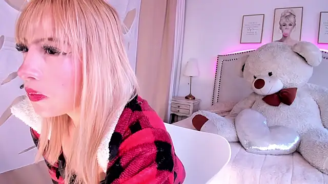 Mayajhons online show from 10/24/25, 12:04