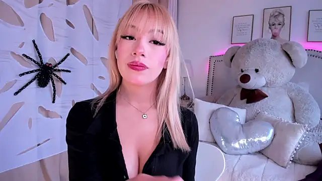 Mayajhons online show from 10/27/25, 11:55