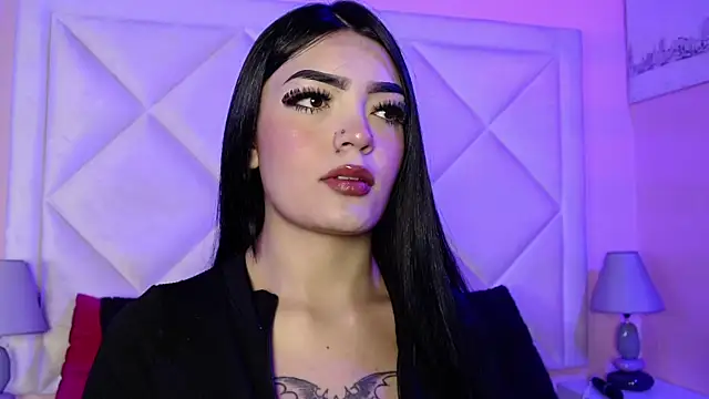 Miaa Smithh   online show from 01/08/26, 11:38