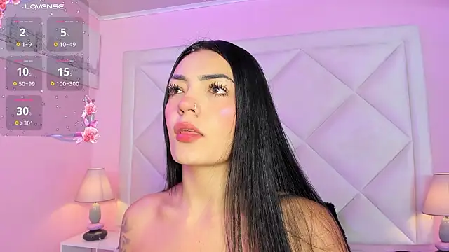 Miaa Smithh   online show from 03/05/26, 11:07